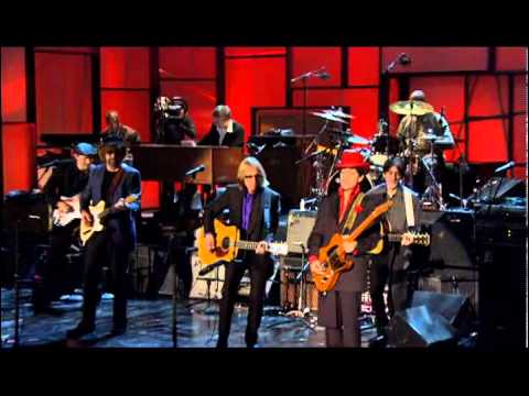 Prince, Tom Petty, Steve Winwood, Jeff Lynne and others — “While My Guitar Gently Weeps”