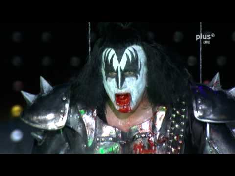 KISS – Gene Simmons Bass Solo / I Love It Loud – Rock Am Ring 2010 – Sonic Boom Over Europe Tour